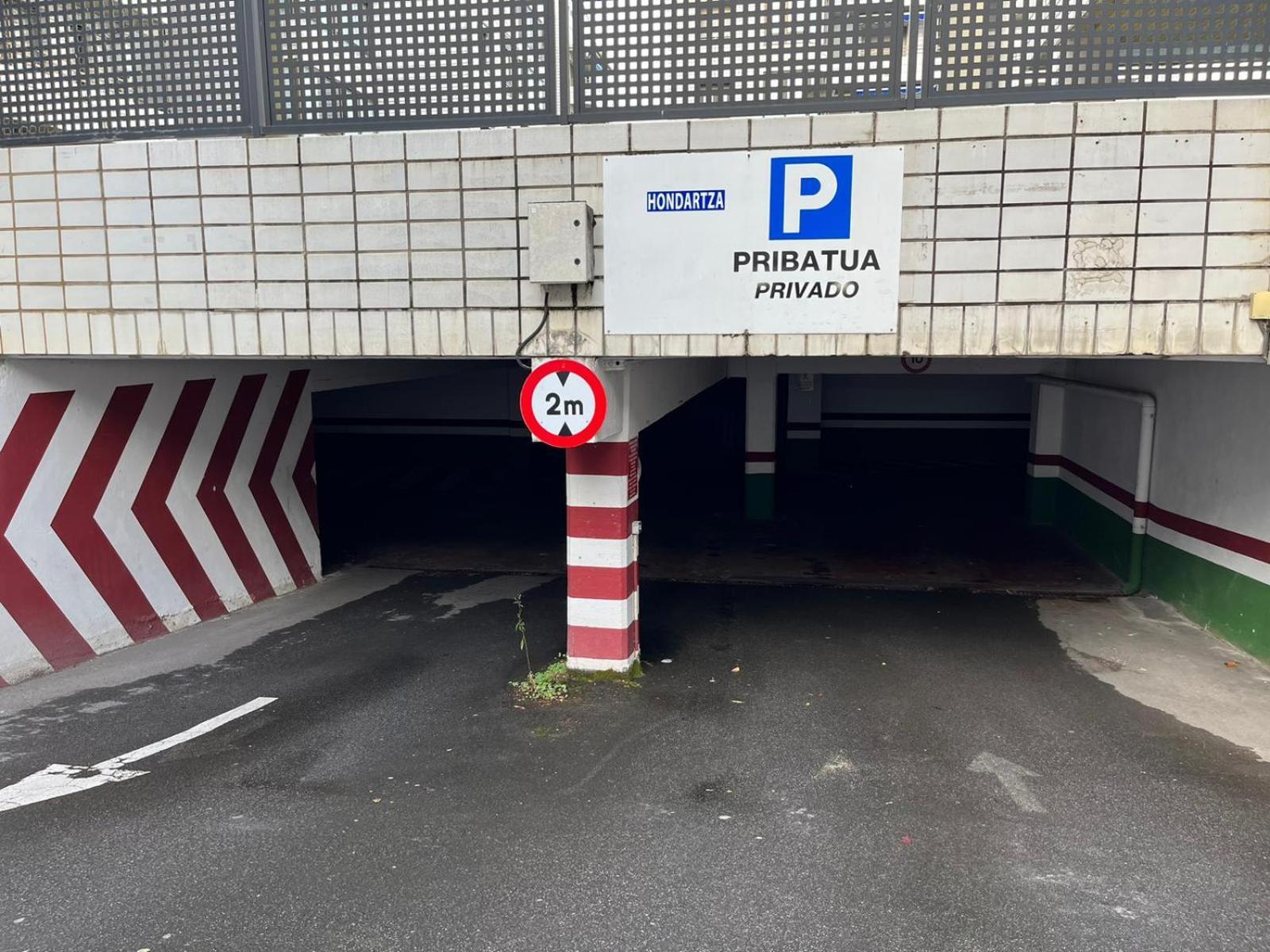 Zarautz Beach With Parking By Aston Rentals 外观 照片